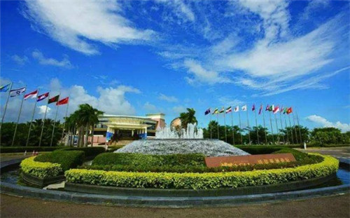 加盟渝味晓宇火锅品牌多久回本，重庆火锅加盟连锁哪家靠谱